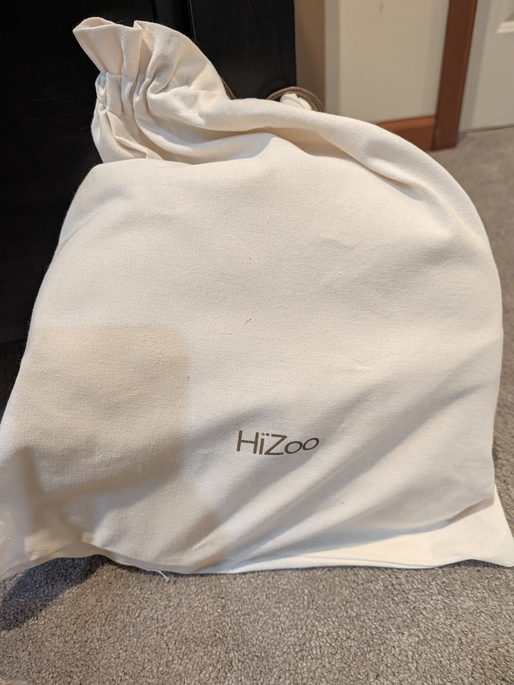 Hizoo- Clinical Grade Decompression Massager - Picture 3 of 3